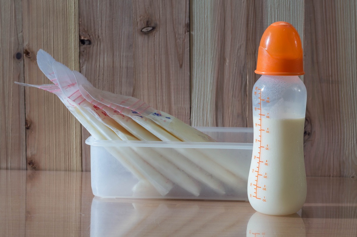 mleko za bebe u flašici