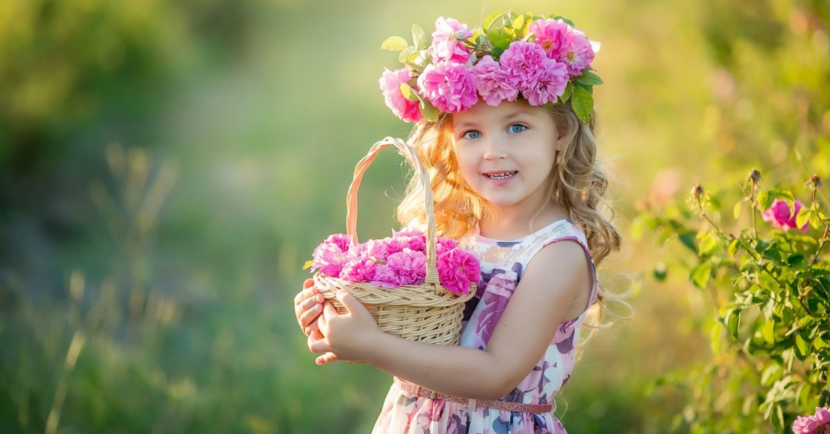 Devojčica u proleće